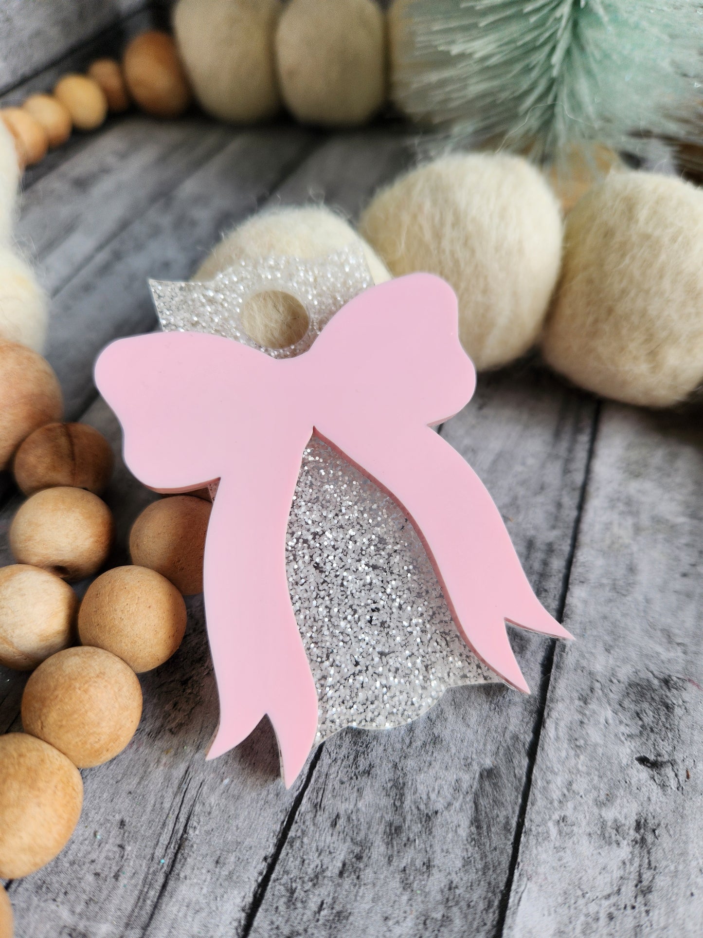 Coquette Bow Stanley Topper