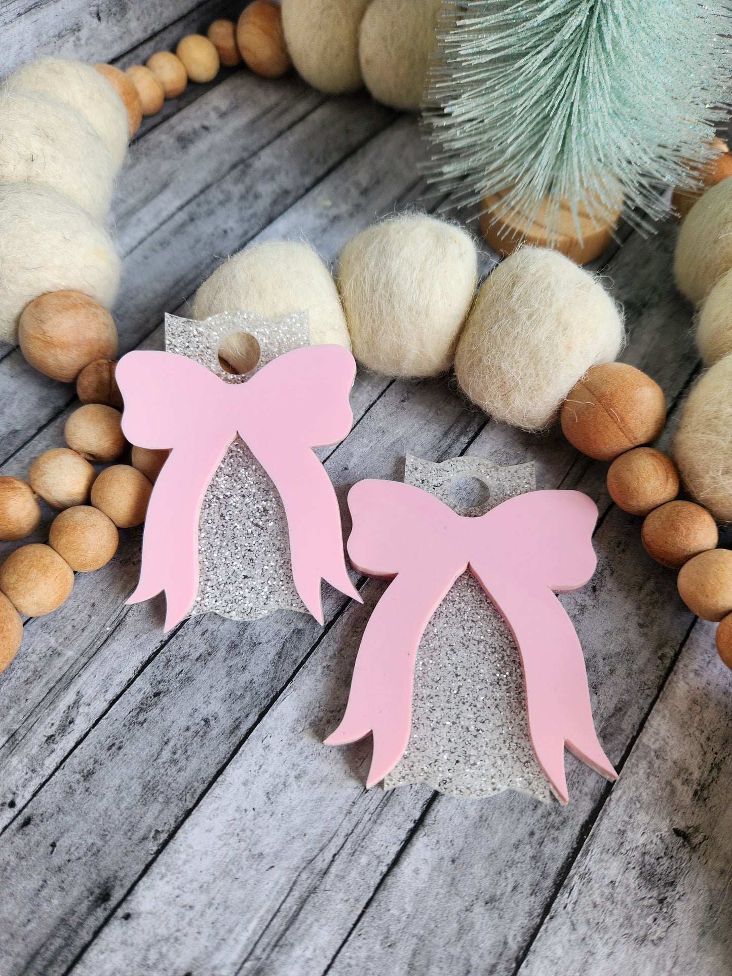 Coquette Bow Stanley Topper