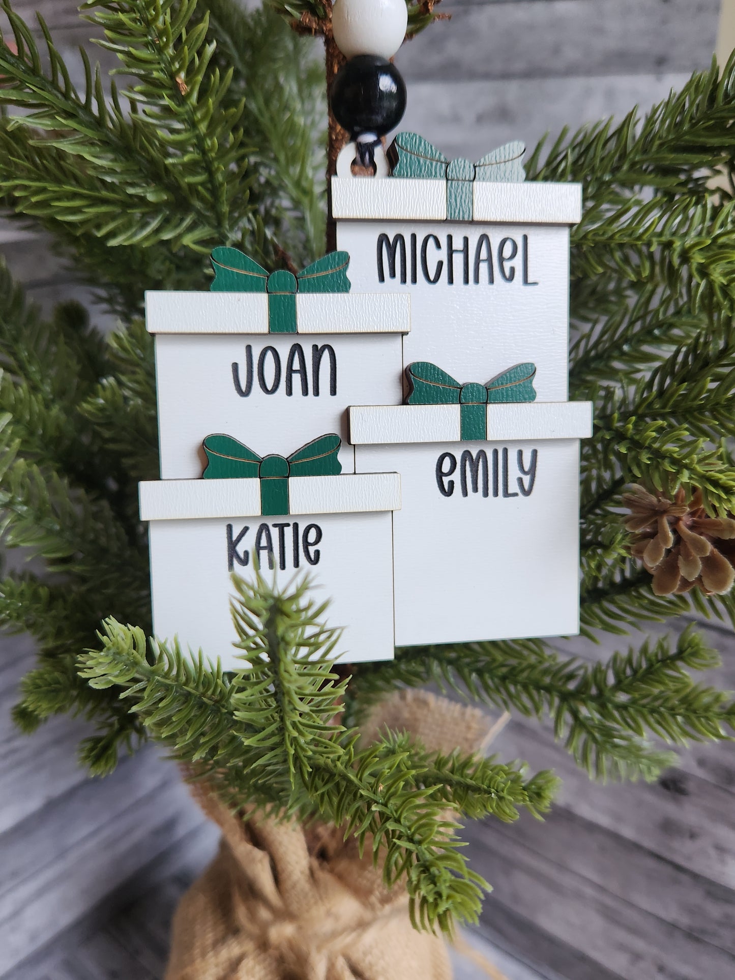 Personalized Stacked Gift Ornament – Custom Christmas Name Ornament for Family, Friends or Coworkers