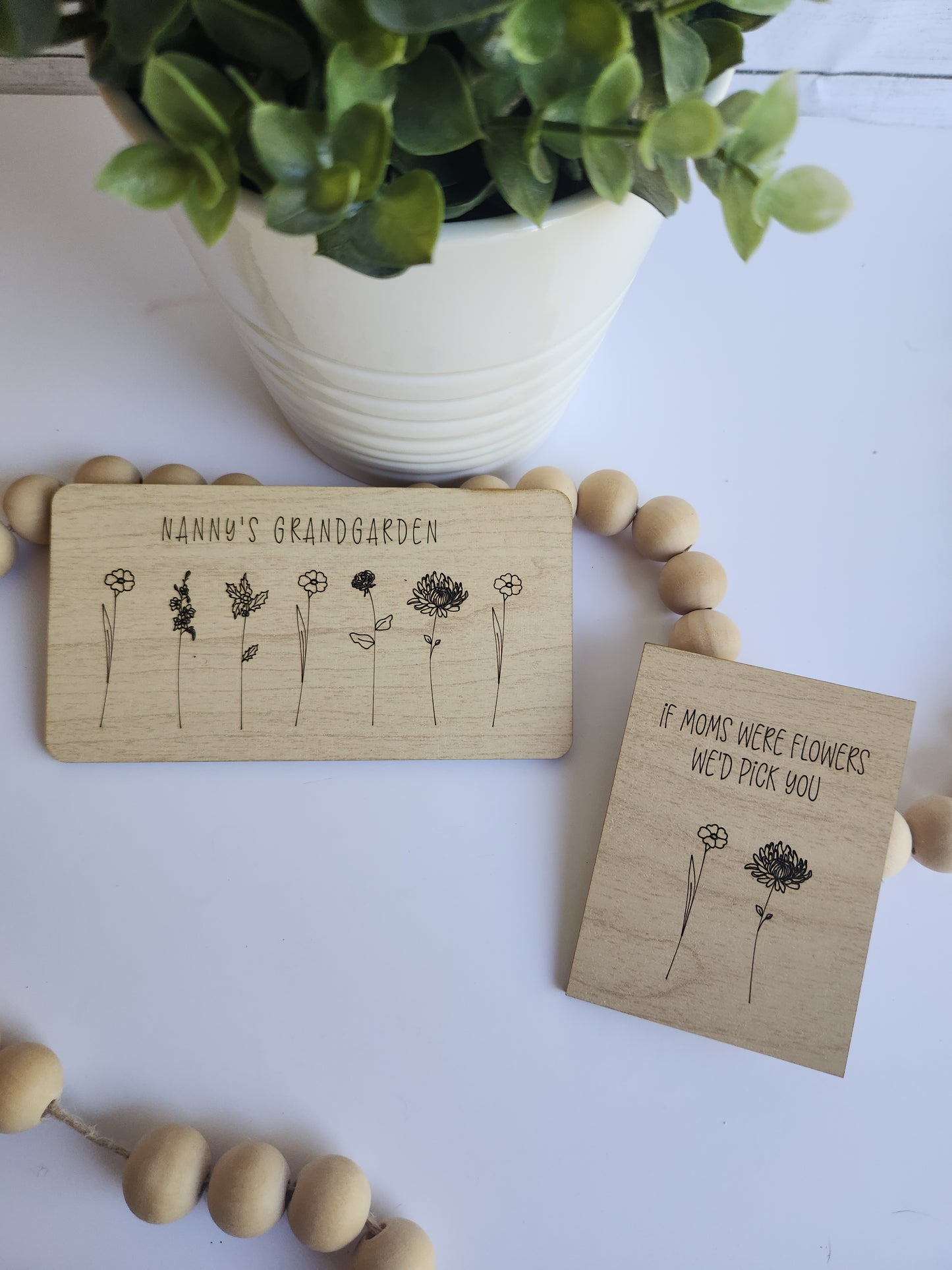 Personalized Birth Flower Magnet | Custom Family Garden Magnet | Mother’s Day Gift for Mom or Grandma