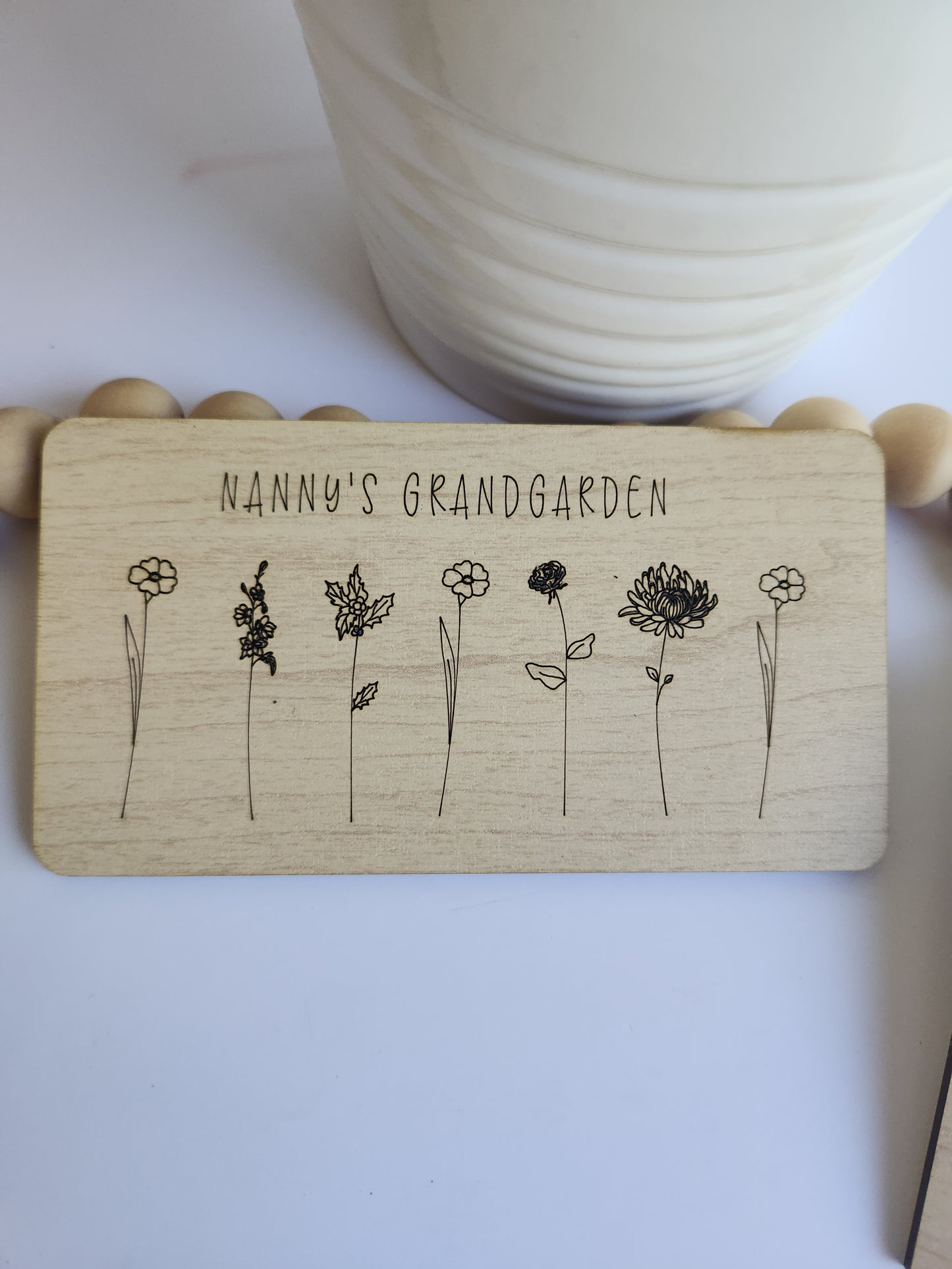 Personalized Birth Flower Magnet | Custom Family Garden Magnet | Mother’s Day Gift for Mom or Grandma